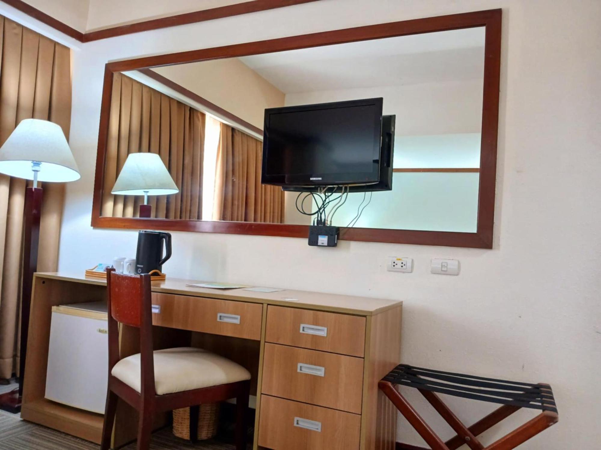 Dohera Hotel Cebu Luaran gambar